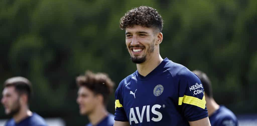 Altay Bayindir: „Die Meisterschaft im 100. Jahr der Republik passt am besten zu Fenerbahce“