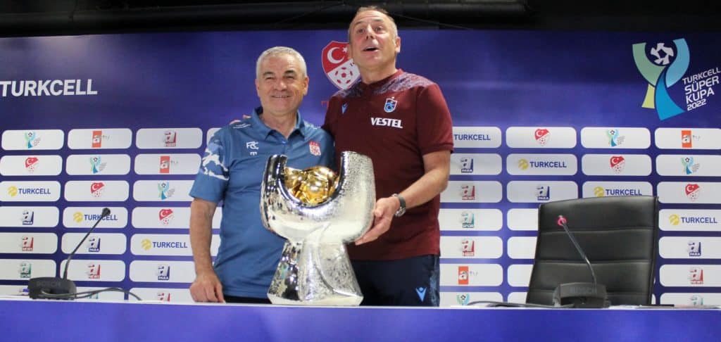 Gemeinsame PK vor dem Supercup-Finale zwischen Sivasspor und Trabzonspor: Beide wollen den Titel