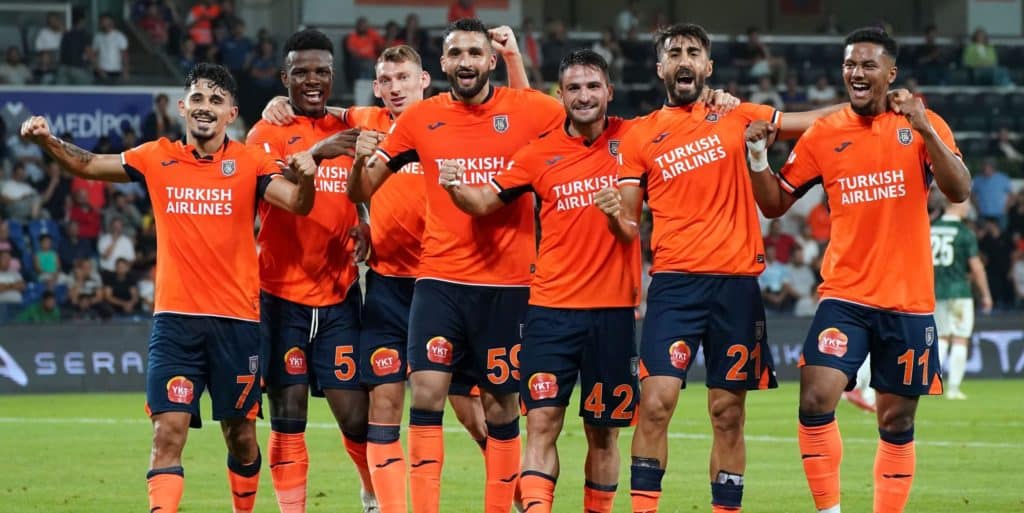 Conference League: Basaksehir souverän in die Playoffs – jetzt gegen Royal Antwerpen