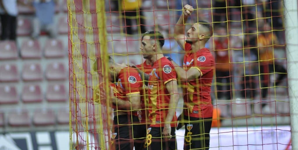 Süper Lig-Samstag: Kayseri mit erstem Saisonsieg, Adana lässt Sivasspor keine Chance