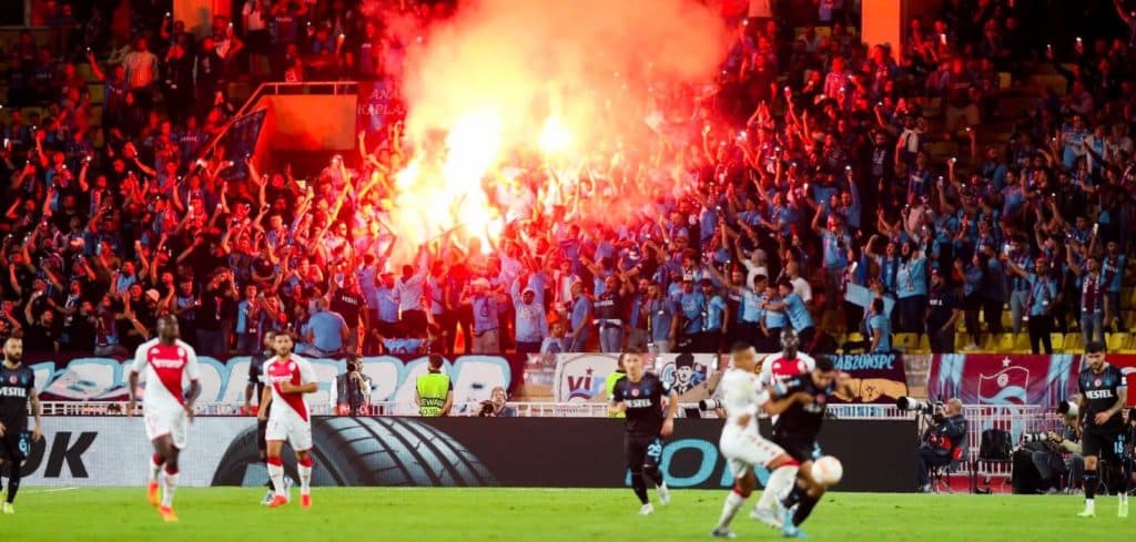 Eine Auswärtsfahrt ins Fürstentum – Einblicke von der Côte d’Azur und vom Spiel des türkischen Meisters gegen die AS Monaco