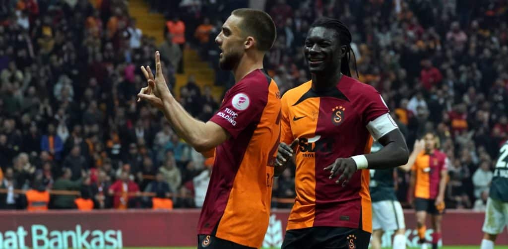 2:1-Sieg gegen Yesilyurt Ofspor! Spätes Tor von Berkan Kutlu wendet Blamage für Galatasaray ab