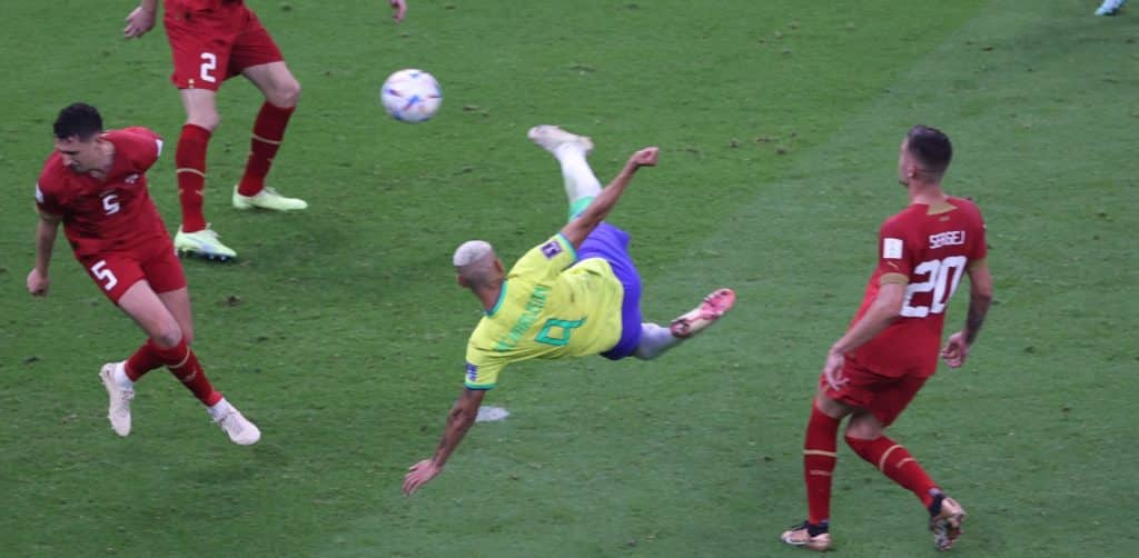 WM-Tag 5: Richarlison führt Brasilien mit Zaubertor und Doppelpack zum 2:0-Sieg gegen Serbien