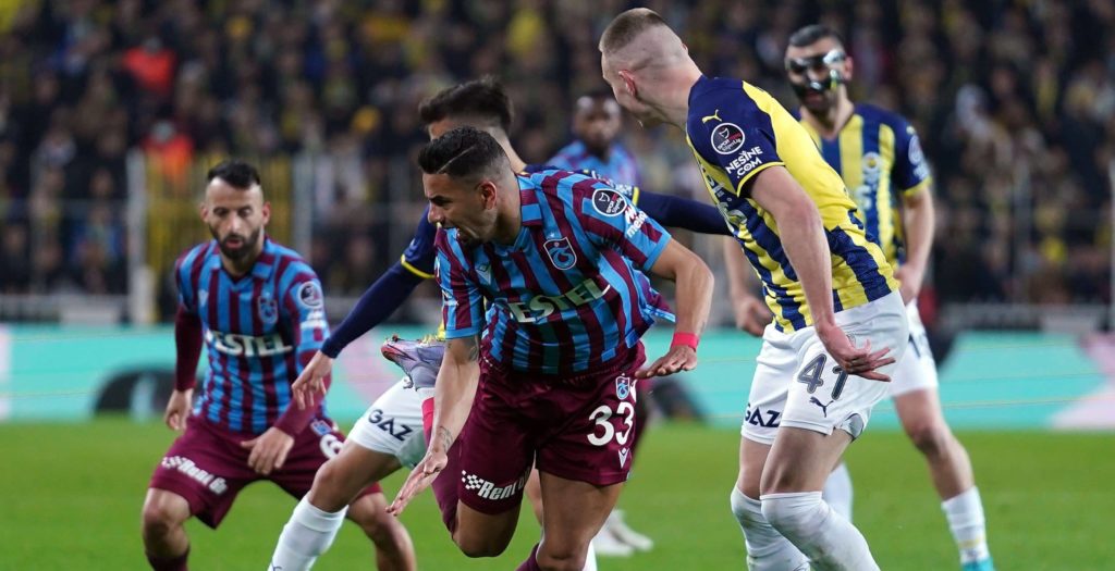 Fenerbahce vor Trabzonspor-Duell mit dem Rücken zu Wand