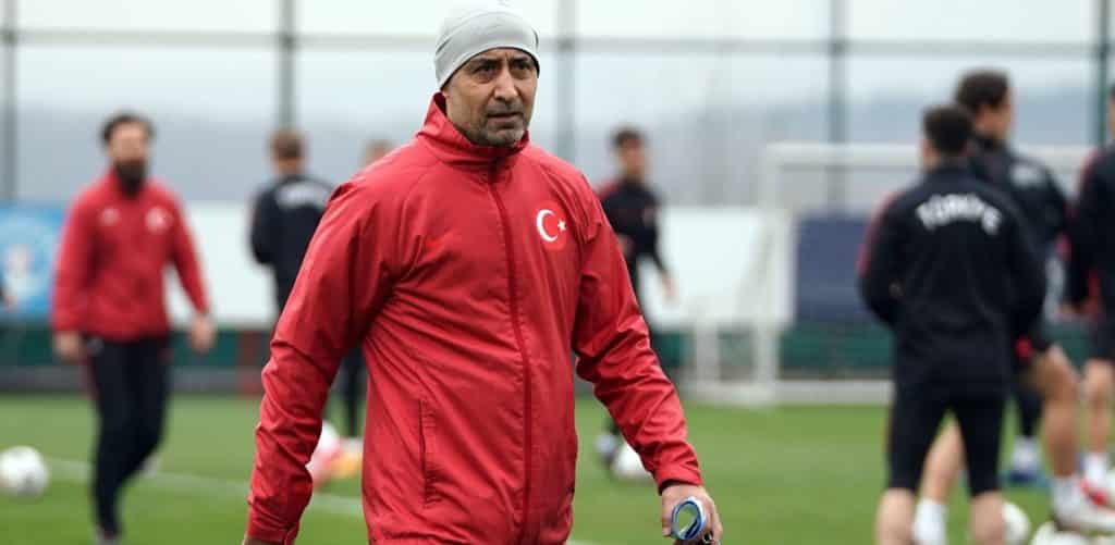 U21-Nationaltrainer Tolunay Kafkas hält sich für erfolgreich: „Ja das bin ich“