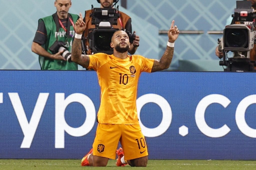 Buhlt Besiktas um Depay? Erster Kontakt soll hergestellt worden sein