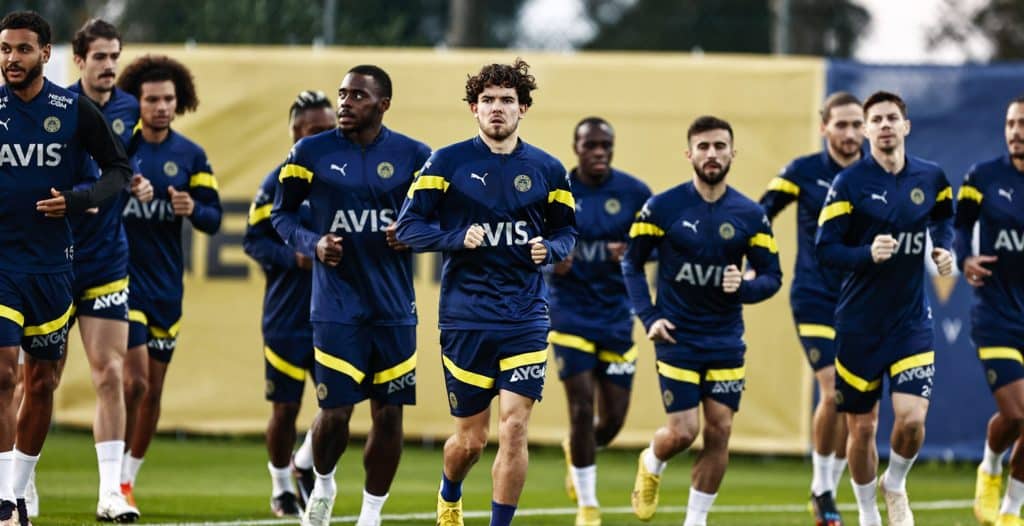 Fenerbahce mit vier Ausfällen gegen Trabzonspor