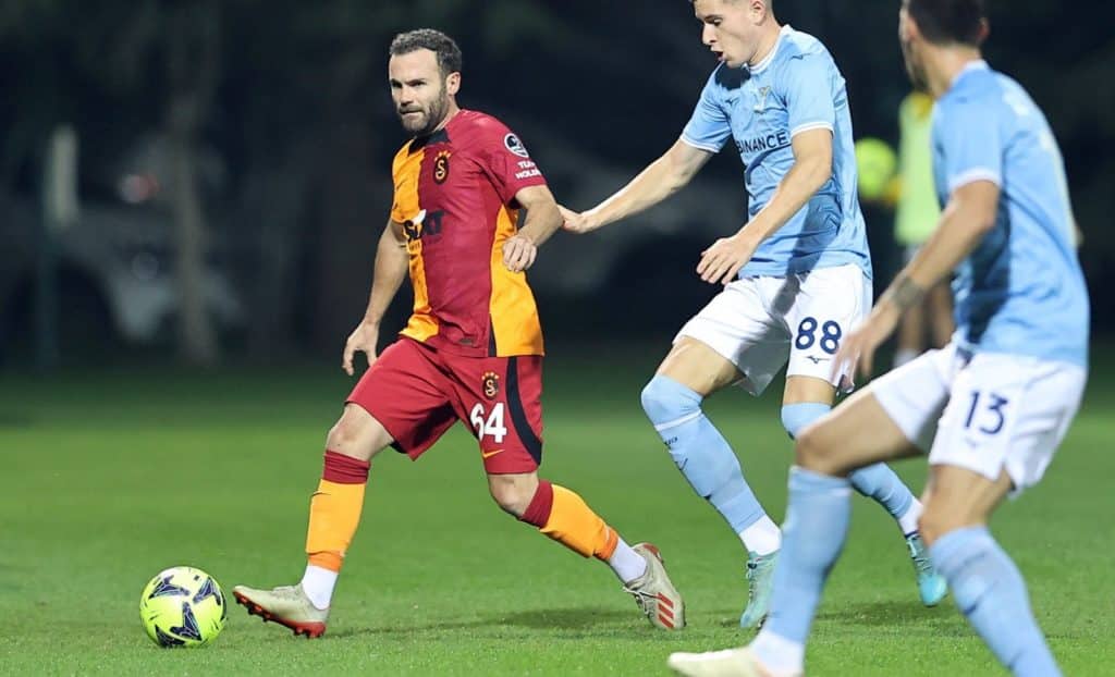 Galatasaray-Coach Buruk nach Niederlage gegen Lazio: „Werden für die Rückrunde gerüstet sein“ Juan Mata Galatasaray Lazio