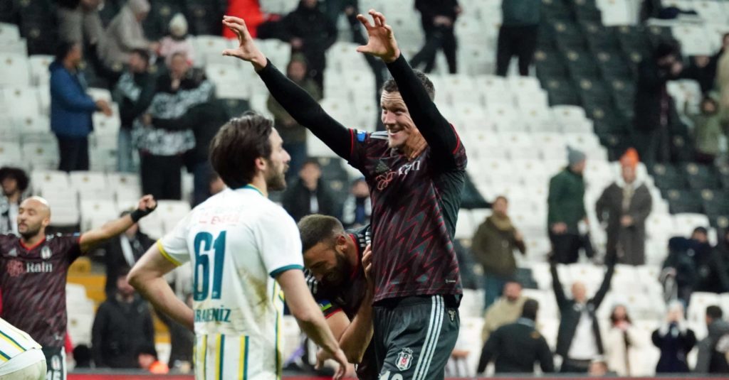 Wout Weghorst: „Ich vermisse die Besiktas-Fans“