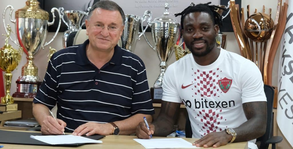 Sorgen und Rätselraten um Hatays Atsu: Wurde der Fußballprofi doch nicht geborgen?