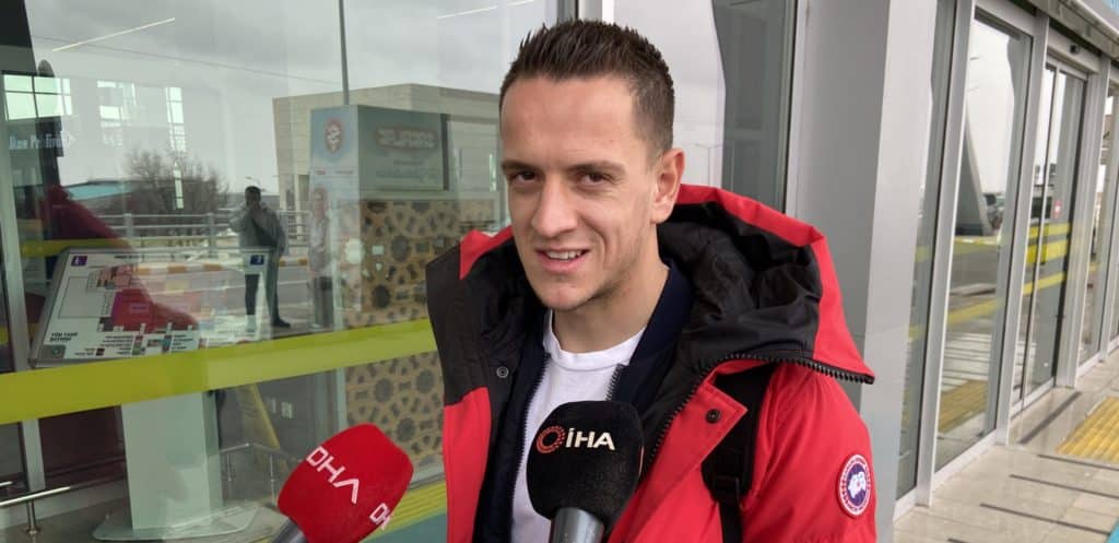 Besiktas meldet Börse offiziellen Verhandlungsstart mit Amir Hadziahmetovic