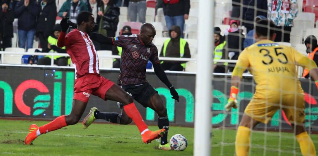 Besiktas patzt auch in Sivas und verliert 0:1