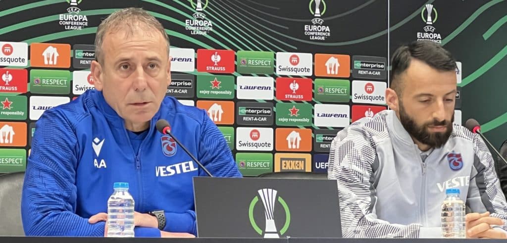 Siopis: „Griechenland steht immer an der Seite der Türkei“ – Avci: „Bereiten uns auf das schwerste Spiel überhaupt vor“