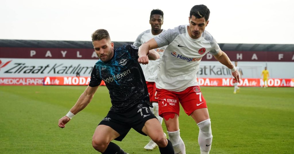 1:1-Remis: Ümraniye ringt Adana Demirspor spät einen Punkt ab