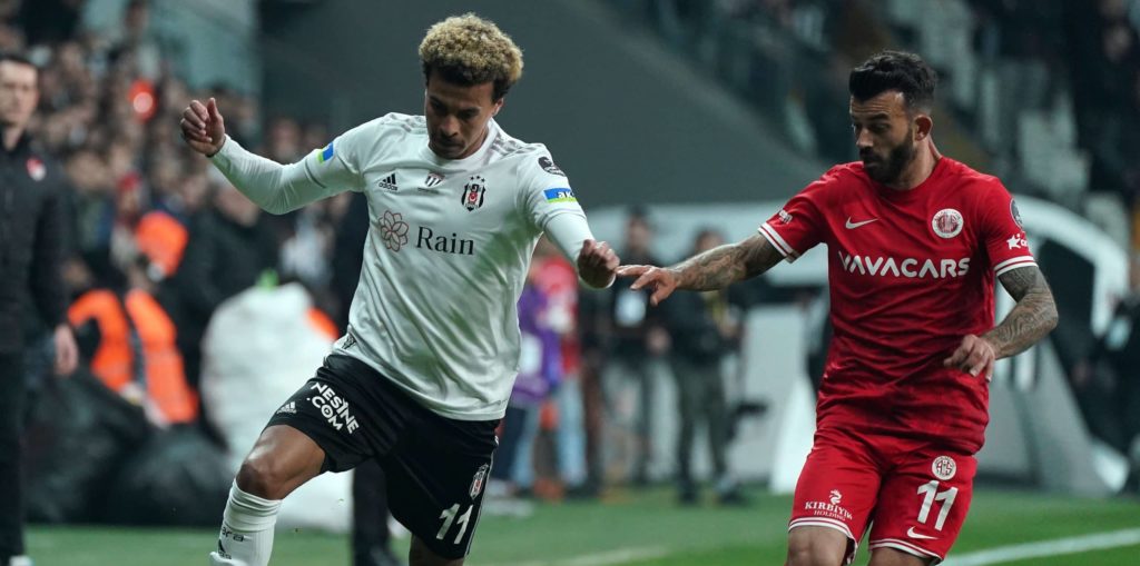 Nullnummer am Bosporus: Besiktas patzt auch im Nachholspiel gegen Antalyaspor