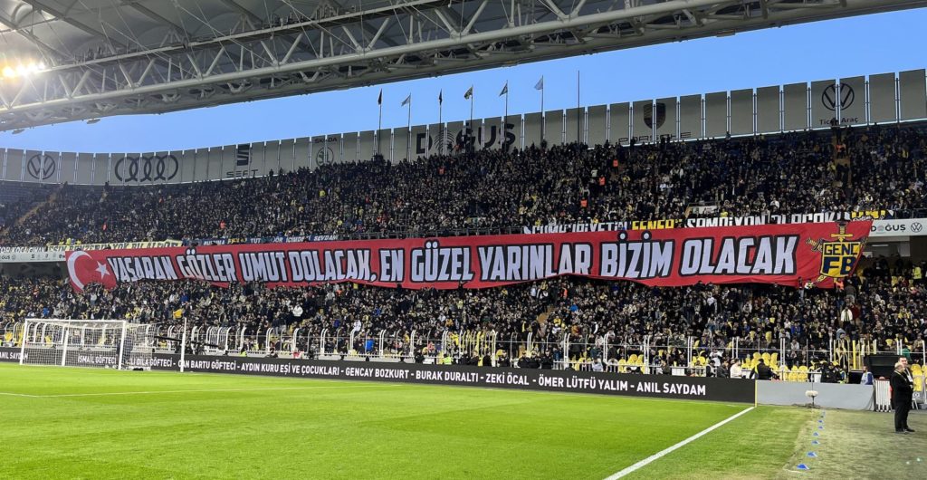 Fenerbahce empört: Keine Fans für Auswärtsspiel in Kayseri gestattet – „Entscheidung inakzeptabel“