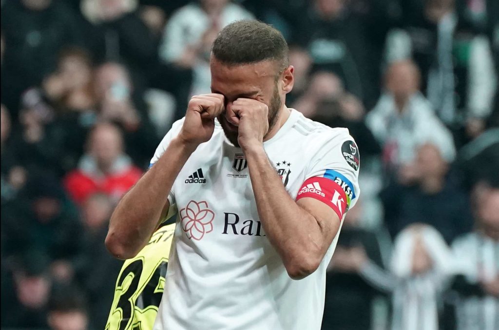 Offiziell: Besiktas gibt Trennung von Cenk Tosun bekannt