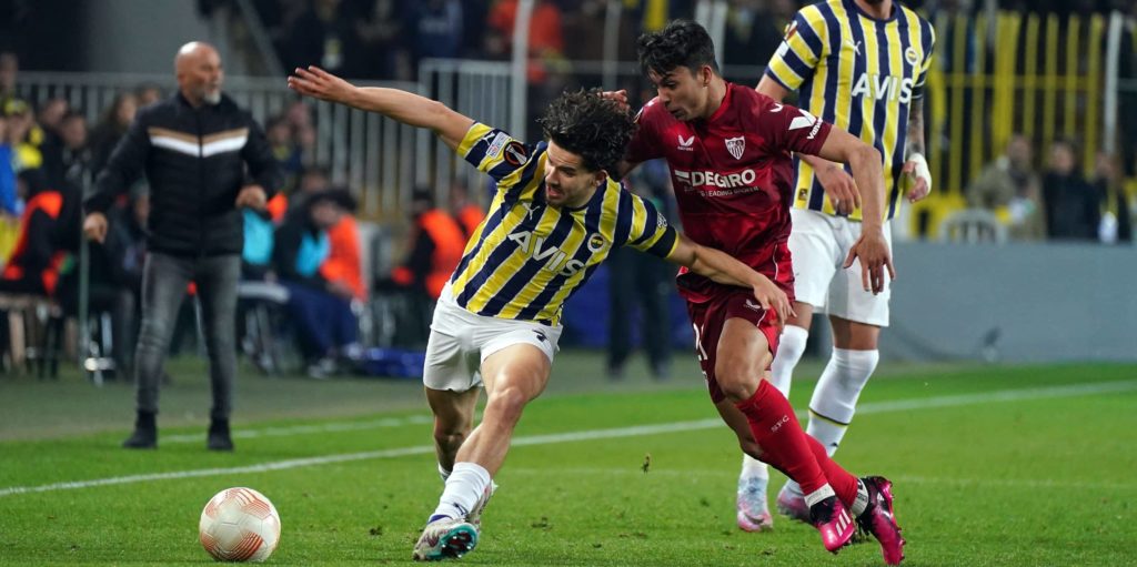 Europa League: Fenerbahce schlägt Sevilla scheidet jedoch aus