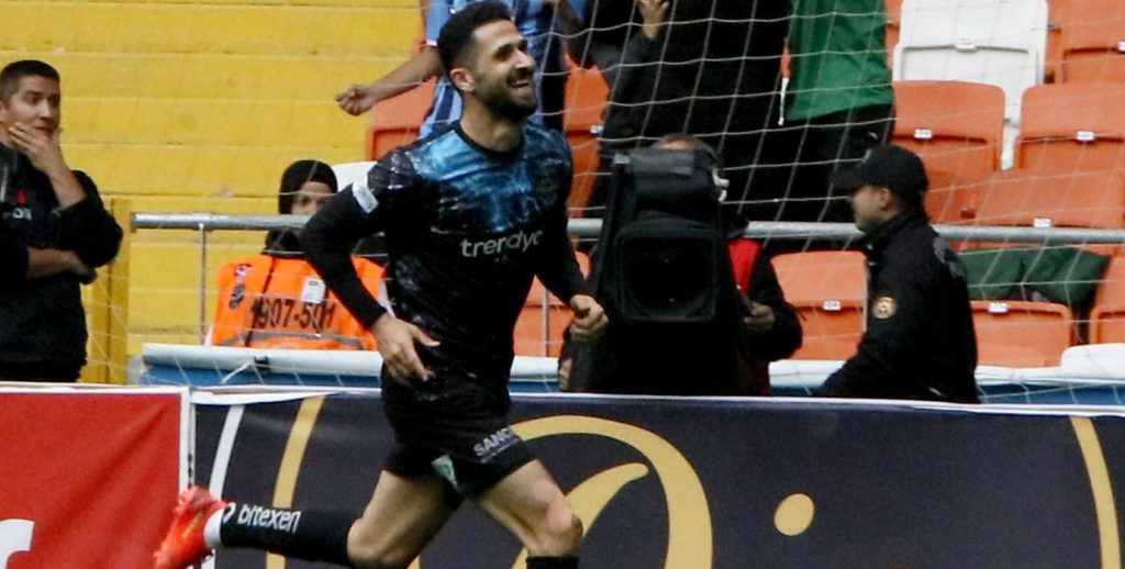 Adana Demirspor fährt 2:0-Sieg im Mittelmeer-Duell gegen Antalyaspor ein