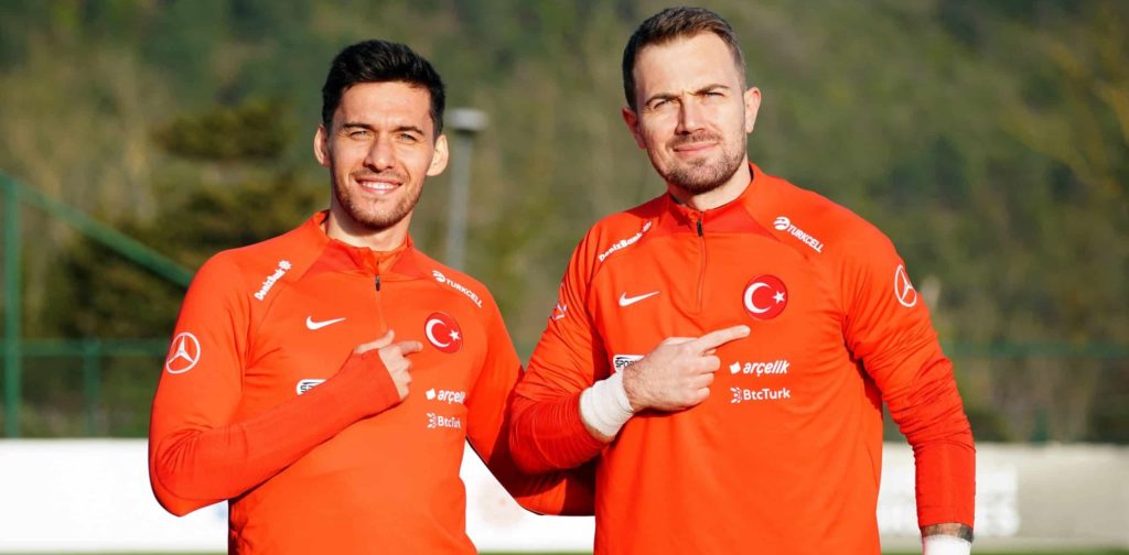 Türkei-Torhüter Mert Günok: „Es wird der Beginn eines schwierigen Weges sein“