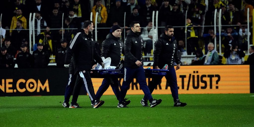 Bitter für Besiktas: Saisonaus für Tayyip Talha Sanuc