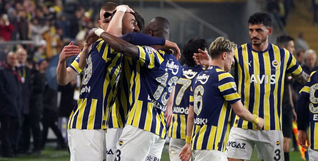 Fenerbahce will Verfolgung von Platz eins fortsetzen – Karagümrük seine Rekordserie ohne Niederlage ausbauen