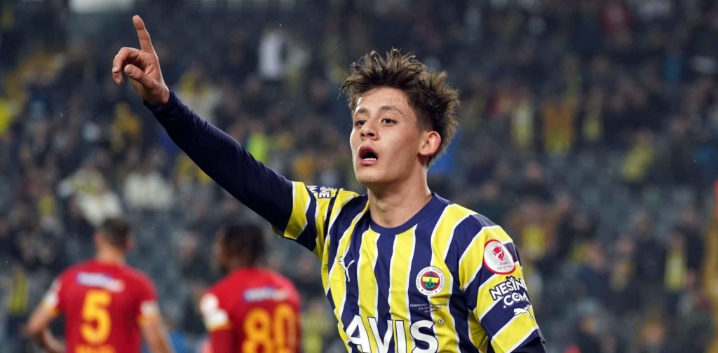 Barcelona und Bundesligisten buhlen um Fenerbahce-Starboy Arda Güler