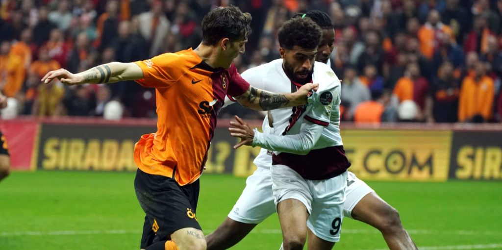 Nur 3:3-Remis: Galatasaray rettet Punkt gegen Fatih Karagümrük