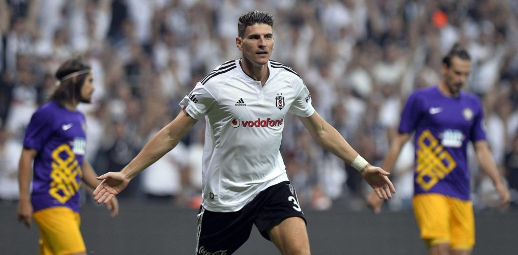 „Schönstes Stadion der Welt“ – Mario Gomez: „Die Saison bei Besiktas war die beste meiner Karriere“