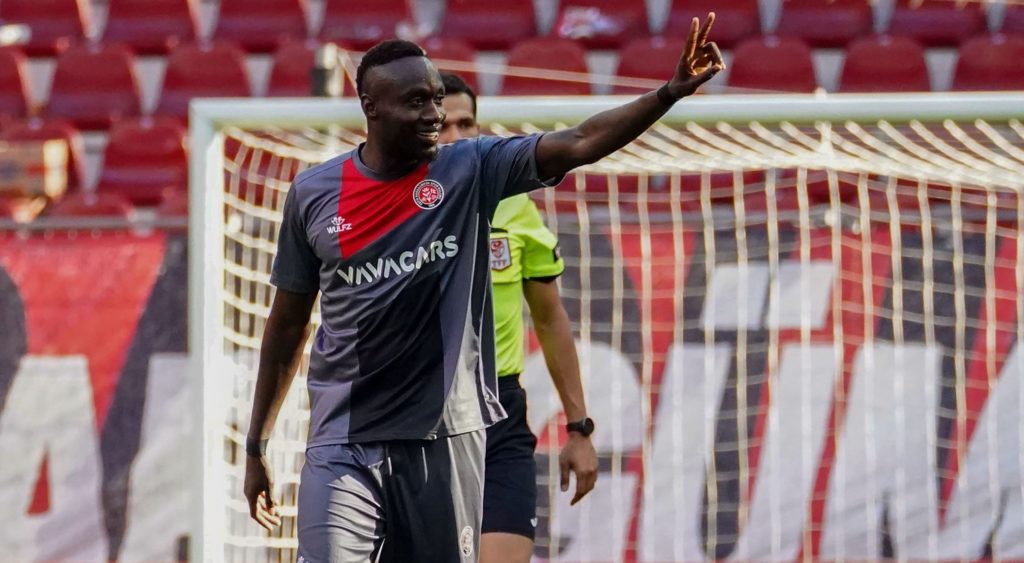 Saisonabschluss: Karagümrük putzt Kasimpasa 3:0 – Sivas und Kayseri trennen sich 1:1