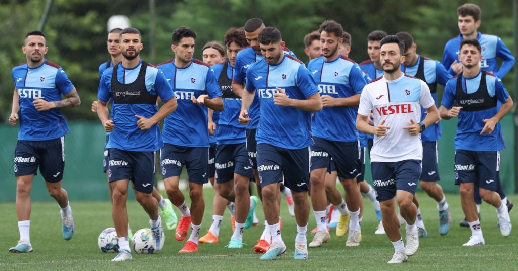 Viermal Aluminium: Trabzonspor verliert erstes Testspiel gegen Hajduk Split mit 0:2 – Neuzugang Ferndandez verletzt sich früh