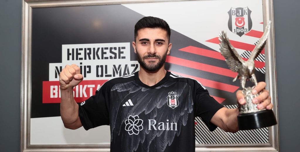 Besiktas verpflichtet Emrecan Bulut – Burak Yilmaz nimmt Arbeit als Co-Trainer auf