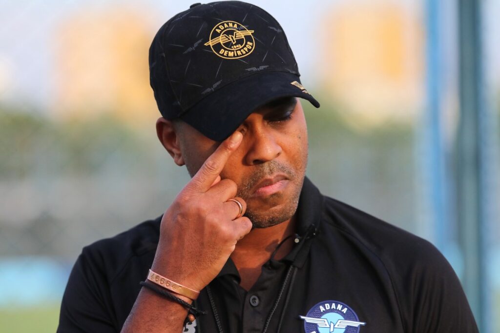Ex-Trainer Kluivert kritisiert Adana Demirspors damaligen Präsidenten Sancak