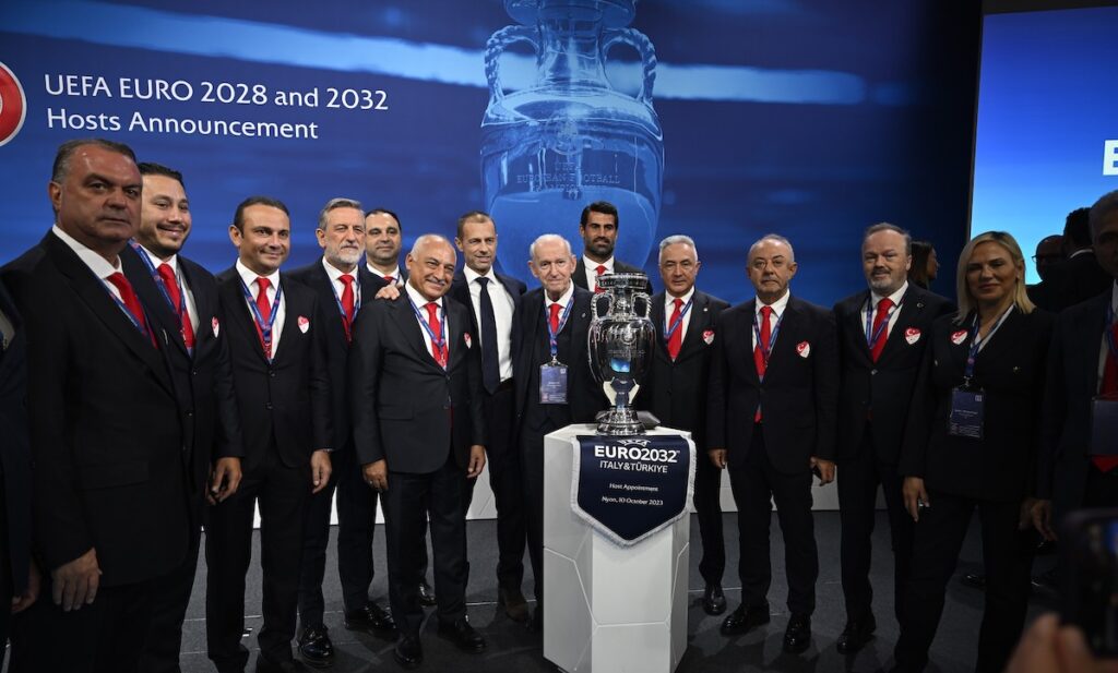 Wie ist die Stadionverteilung für die EURO 2032? – Die Stimmen zur Ausrichtung der EM in der Türkei und Italien