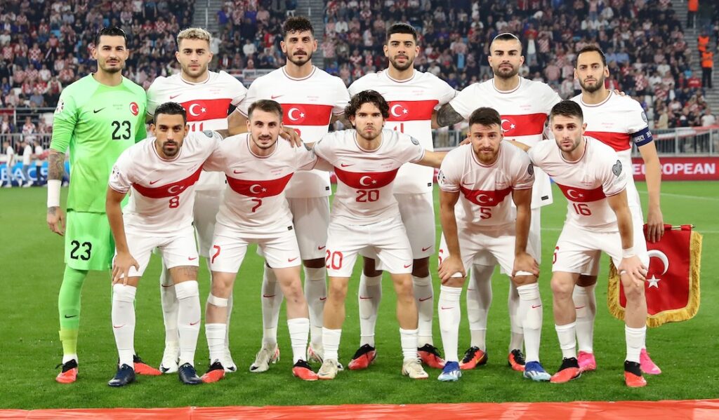 Diese Startelf soll die Türkei zum Sieg gegen Lettland und zur EURO 2024 führen