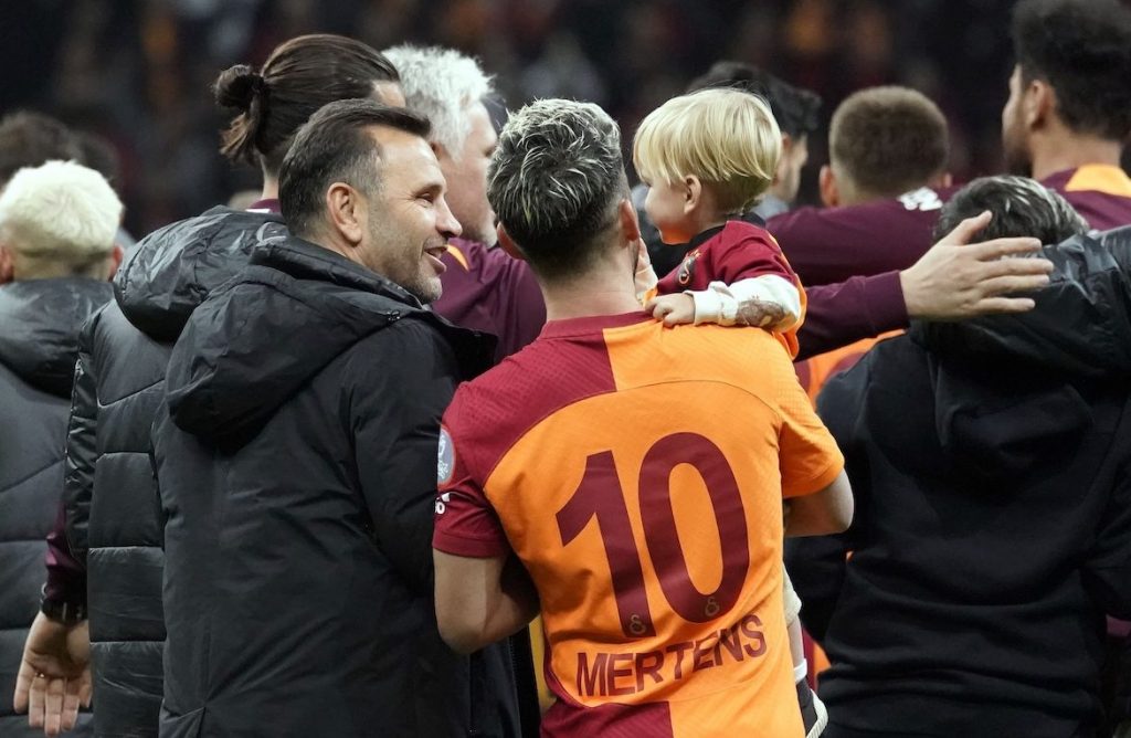 Galatasaray: Zufriedenheit nach Kantersieg gegen Alanya und volle Fokus auf Manchester United-Spiel