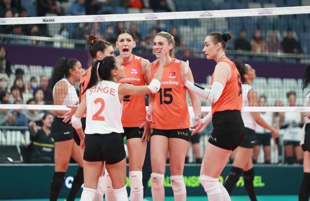 Historisches Finale der Klub-Weltmeisterschaft: Eczacibasi gegen VakifBank