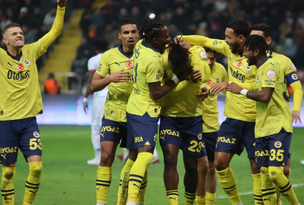 Fenerbahce eröffnet Rückrunde ersatzgeschwächt gegen Istanbulspor