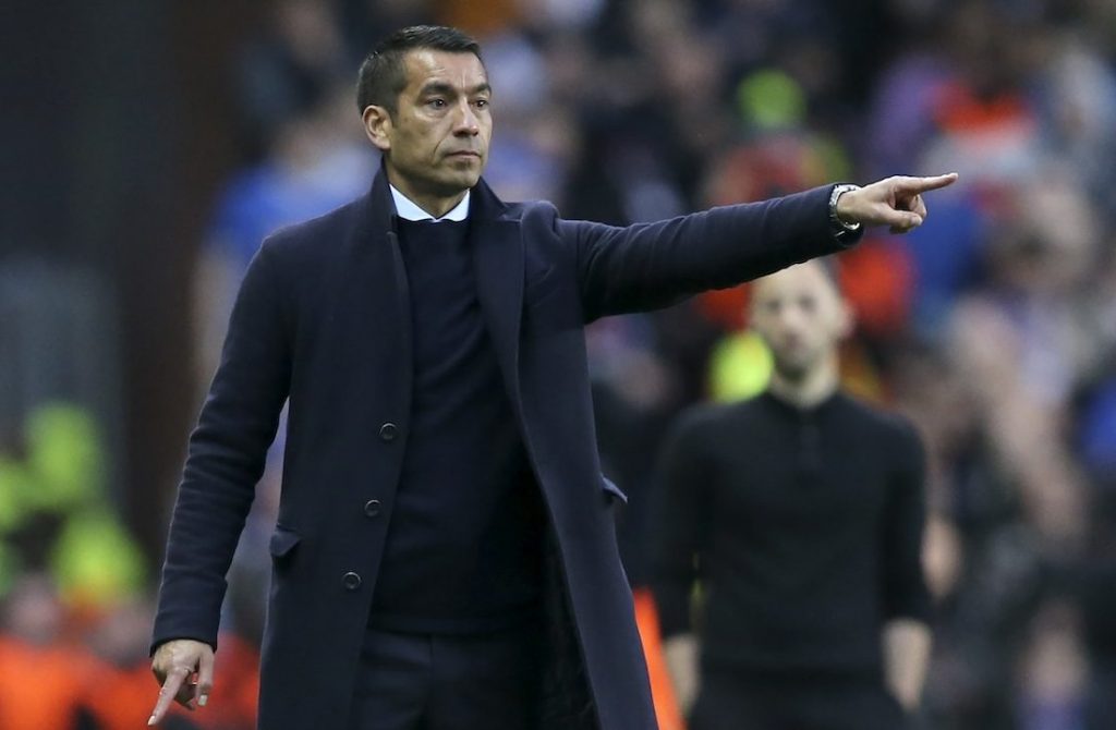 Besiktas: Genesio Out, van Bronckhorst In