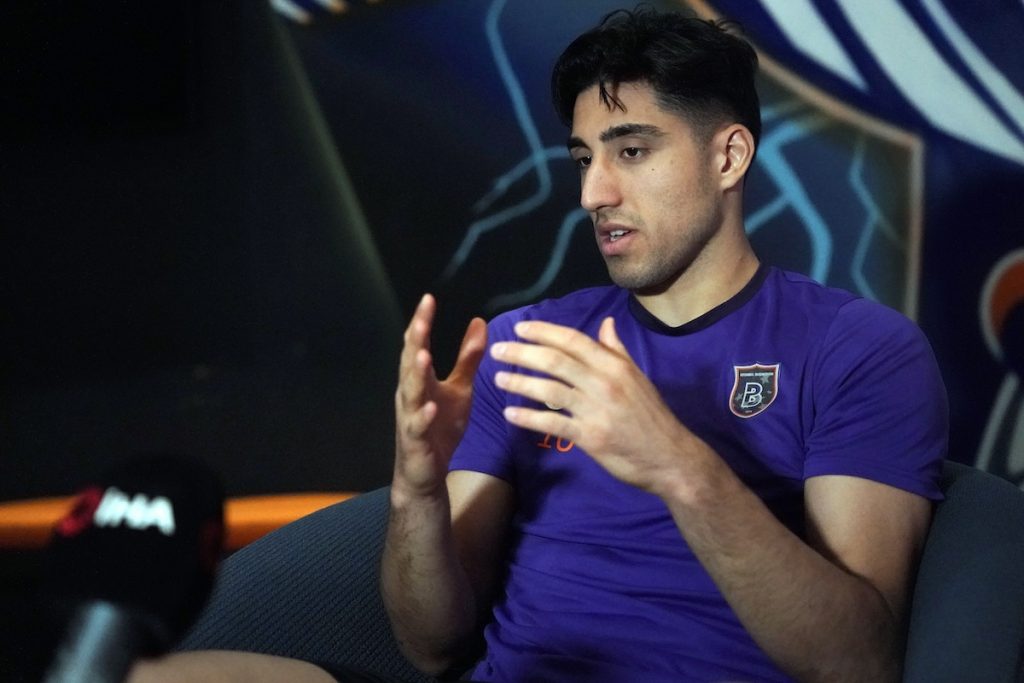 Berkay Özcan: „Ich hoffe, bei der Europameisterschaft im Kader der Türkei zu stehen“