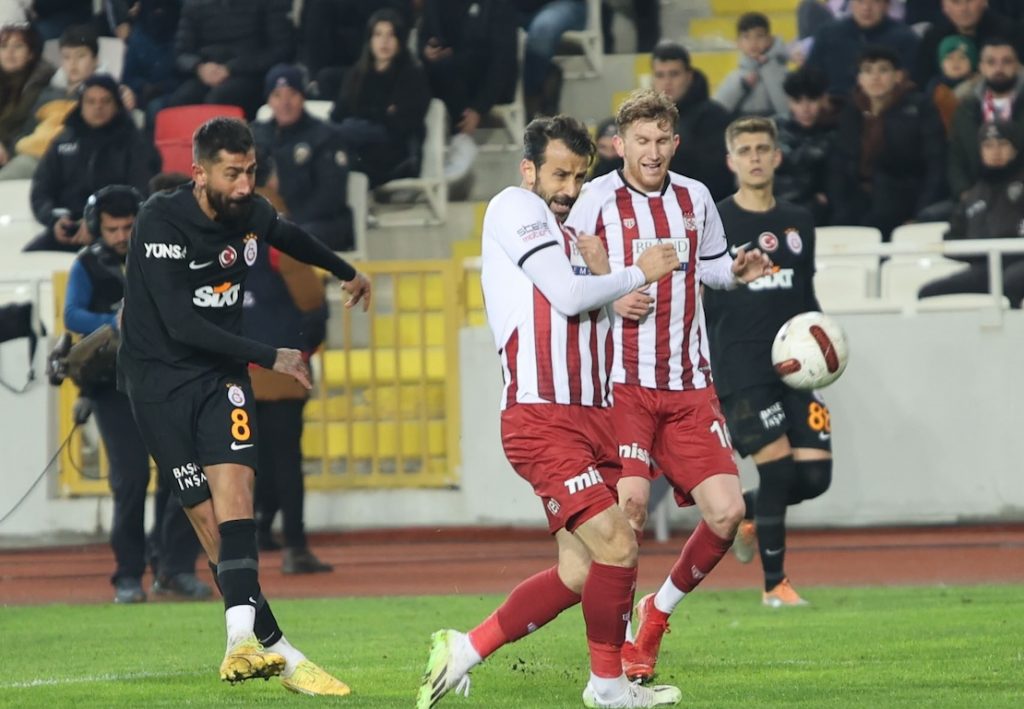 Nur 1:1 – Galatasaray lässt Punkte in Sivas liegen