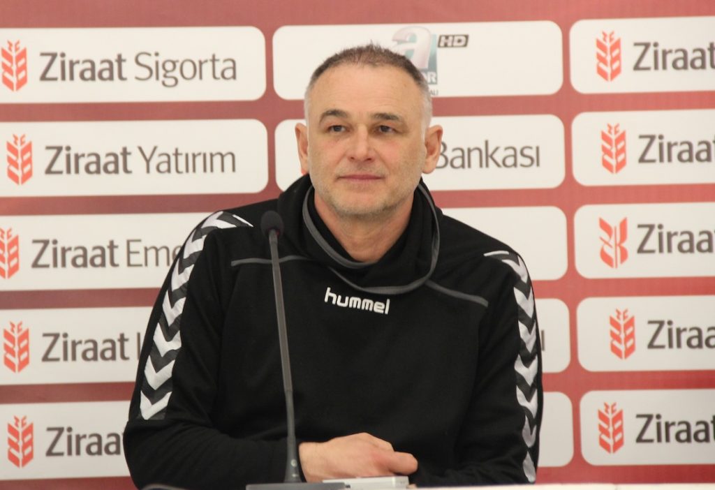 Konyaspor hat Fahrudin Omerovic als neuen Trainer vorgestellt
