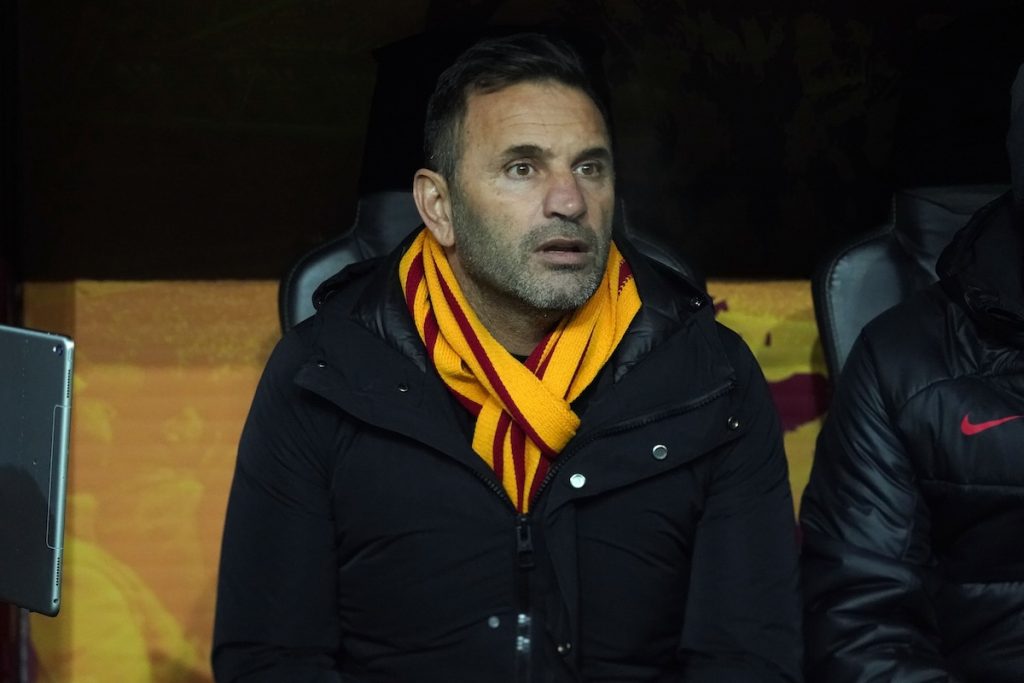 Zeit drängt: Galatsaray-Trainer Buruk fordert Transfers noch diese Woche