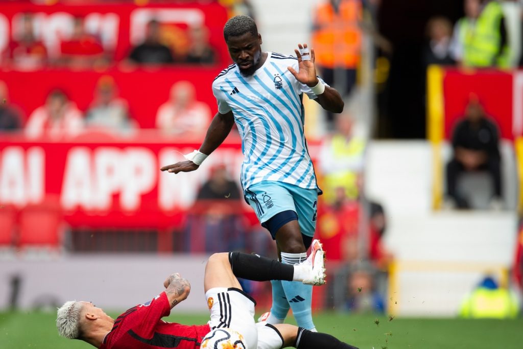 Also doch: Galatasaray verpflichtet Aurier und Vinicius – Spieler bereits gemeldet