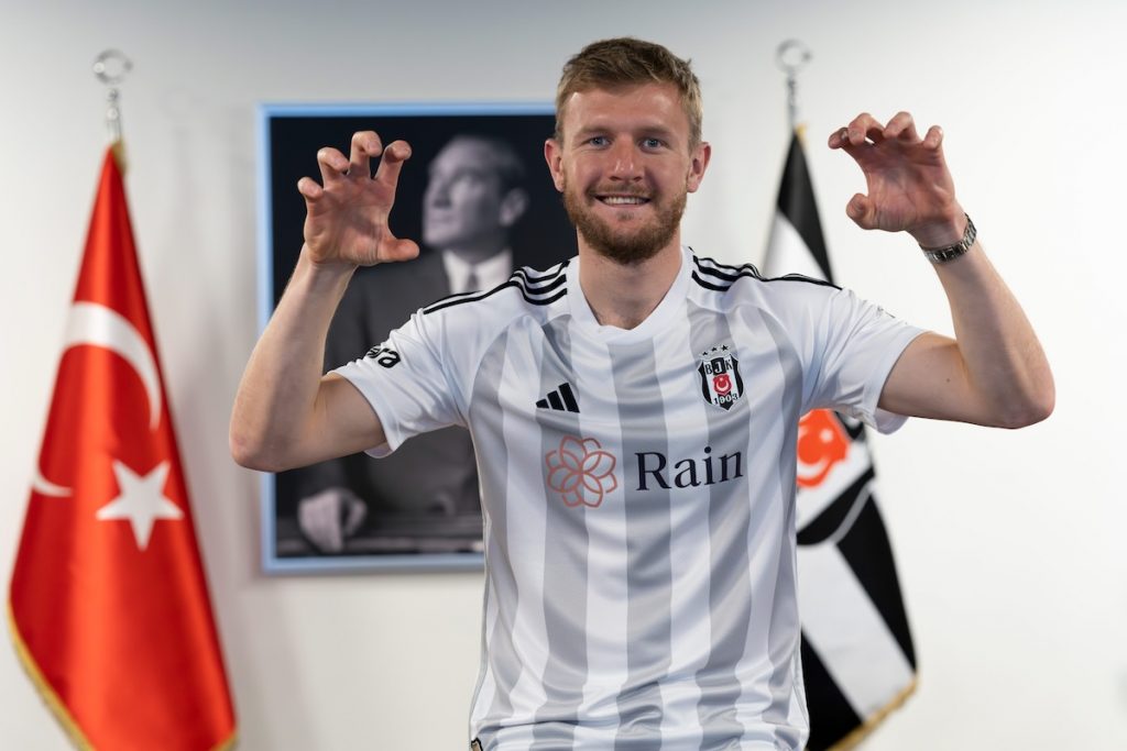Besiktas gibt Transfer von Joe Worrall bekannt