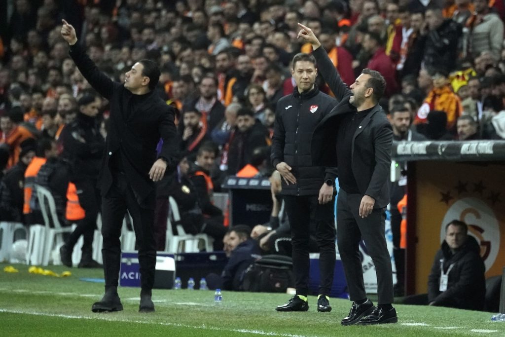 Galatasaray: Freude über Basaksehir-Sieg, Blick auf Prag-Partie – Verletzungen von Aktürkoglu und Nelsson