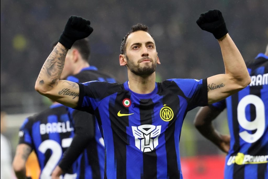 Inter Mailand gewinnt bei Calhanoglu-Comeback und steuert auf Scudetto zu