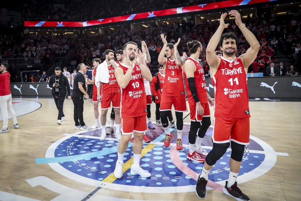 EM-Quali Basketball: Türkei schlägt Island mit sensationellem Biberovic-Buzzer-Beater