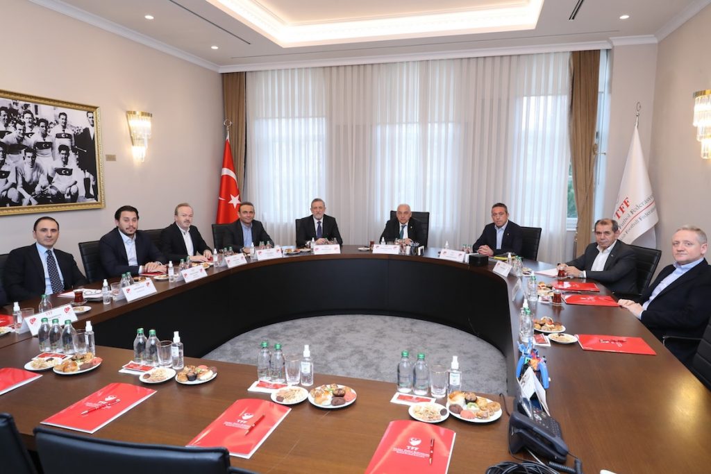 TFF-Präsident Büyükeksi denkt nicht an Rücktritt: Süper Lig-Klubs starten Petition, um Wahl zu erzwingen