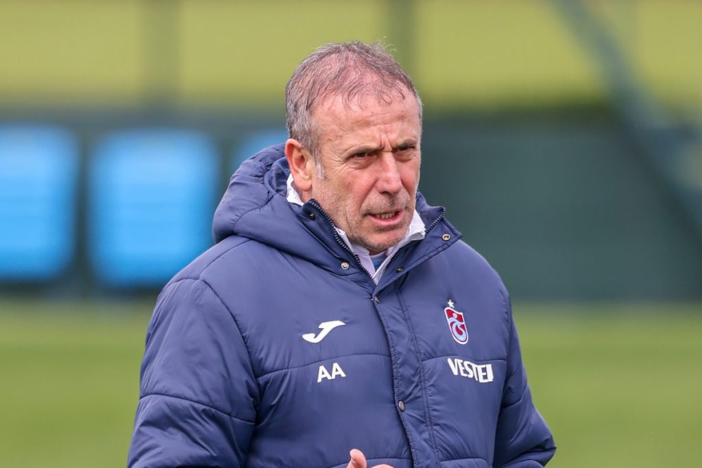 Trabzonspor-Trainer Avci verrät, ob Cakir und Onuachu gegen Fenerbahce spielen können